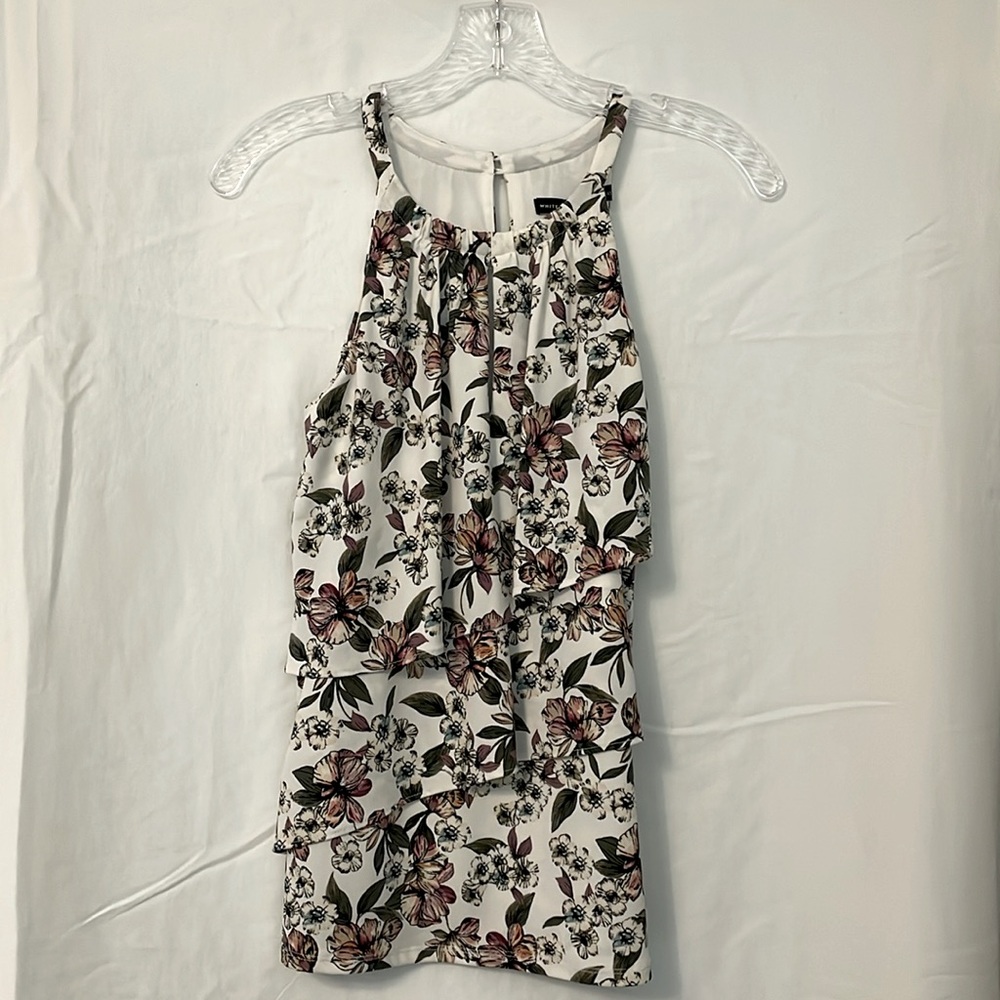 Top Black White Market xsmall polyester spandex mixed colors great condition